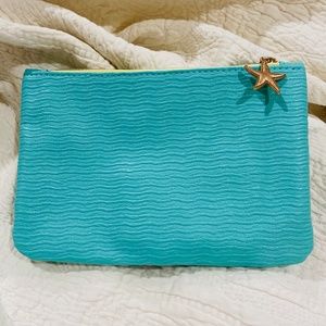 O8-BUNDLE ONLY-NEW Tiffany Blue Ipsy Makeup Bag with Starfish Zipper Closure